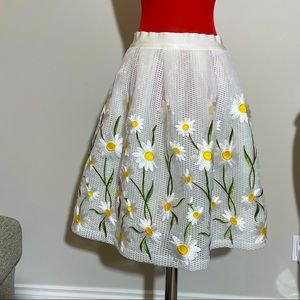 Gracia Skirt… Size 12… NWT in pristine condition
